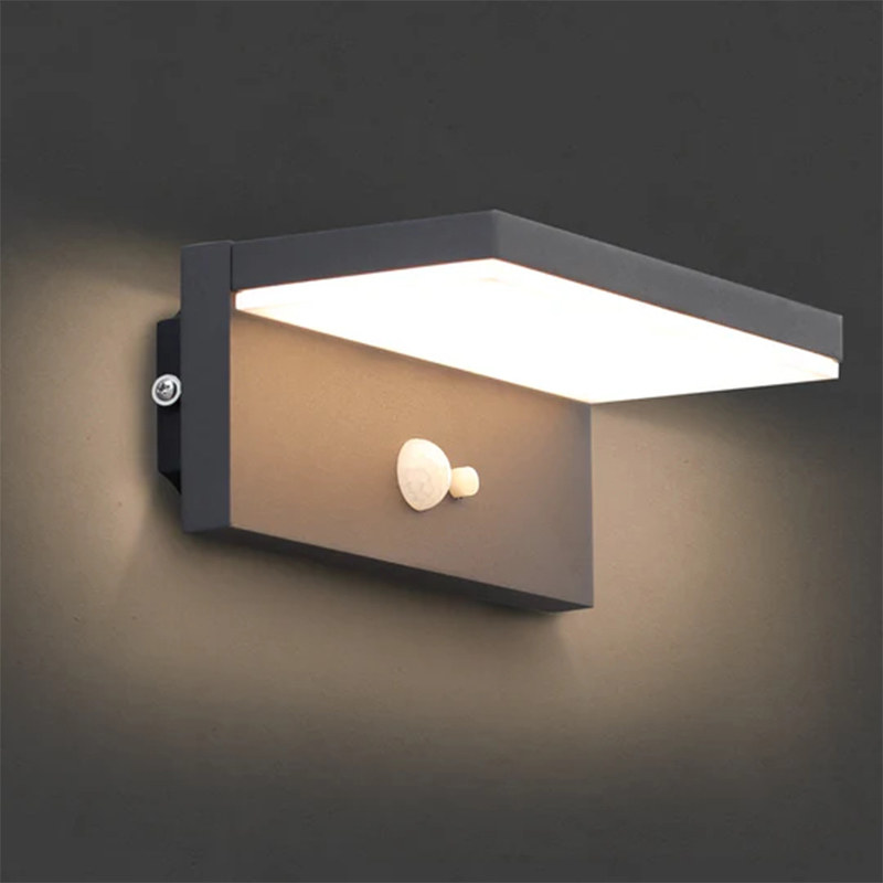 17329 Lampada da parete a LED per illuminazione esterna solare